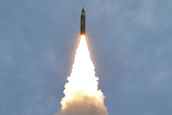 Bắc Triều Tiên lại phóng tên lửa đạn đạo về vùng biển phía Đông