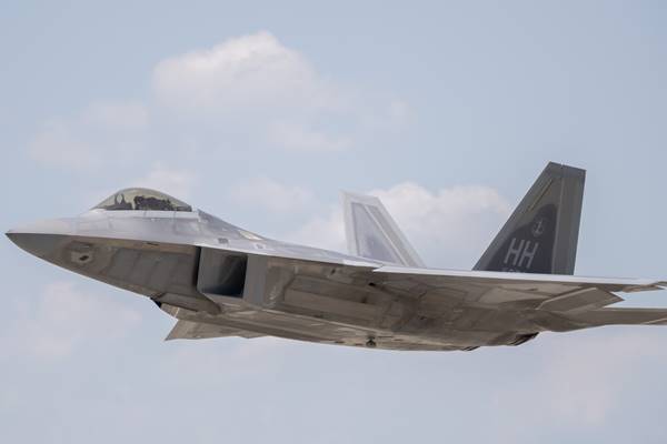Tiêm kích F-22 của Mỹ quay trở lại tập trận trên bán đảo Hàn Quốc chỉ sau một tháng